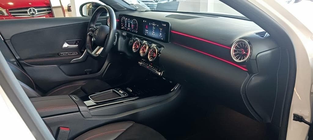 Foto 26 A 200 d AMG 
