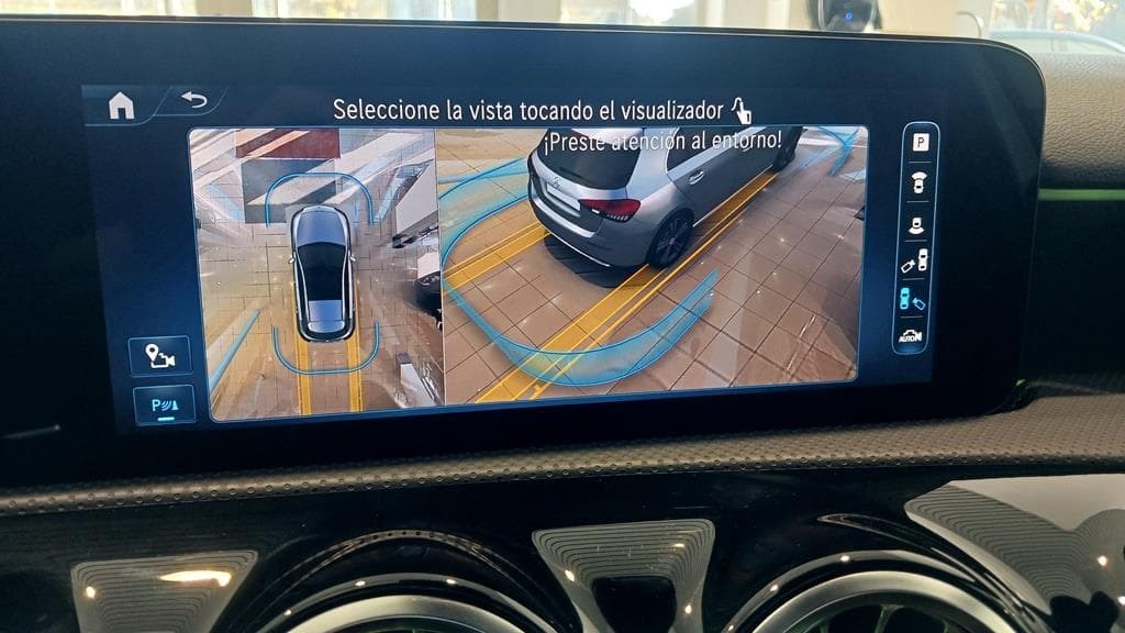Foto 29 A 200 d AMG 