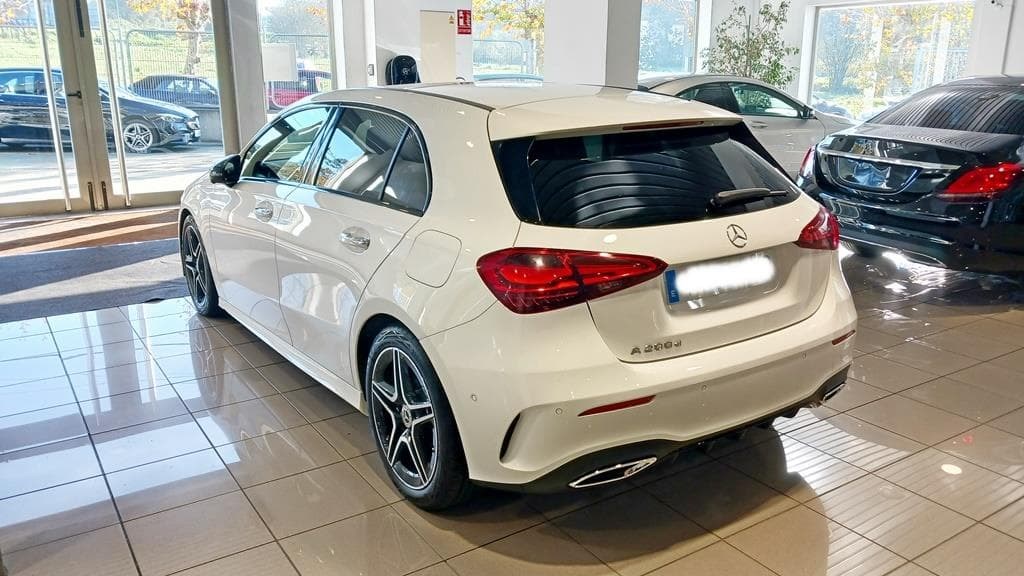 Foto 7 A 200 d AMG 