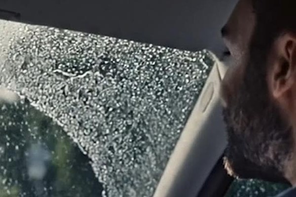 Ante cualquier inclemencia meteorológica, confíe en las escobillas de Mercedes-Benz