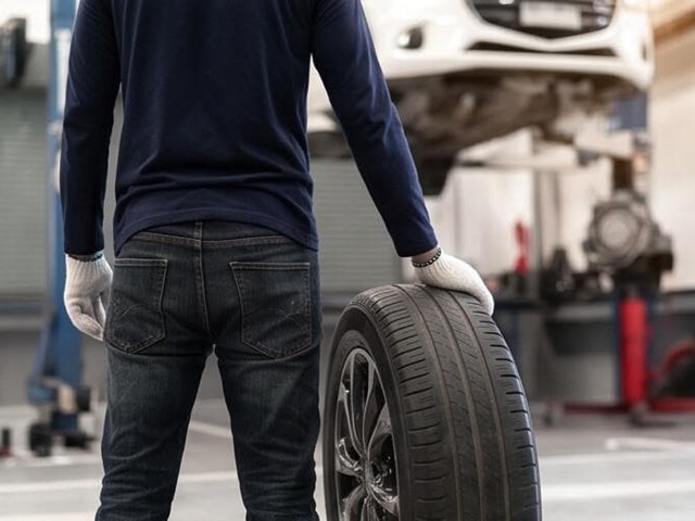 Apuesta por la seguridad, opta por neumáticos Mercedes