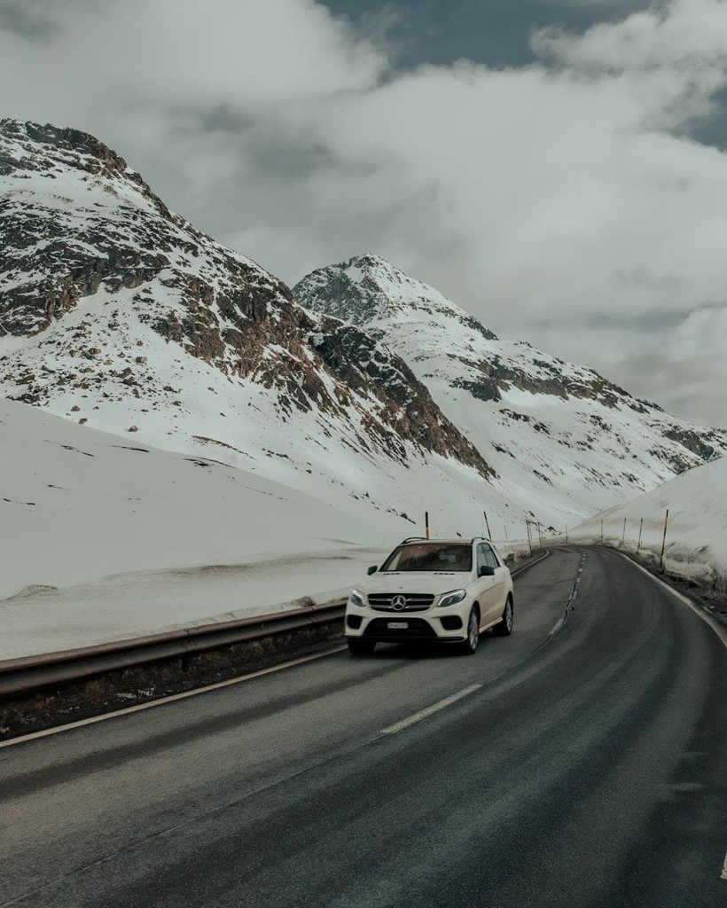 ¡Conduce seguro gracias a los neumáticos de invierno Mercedes-Benz!