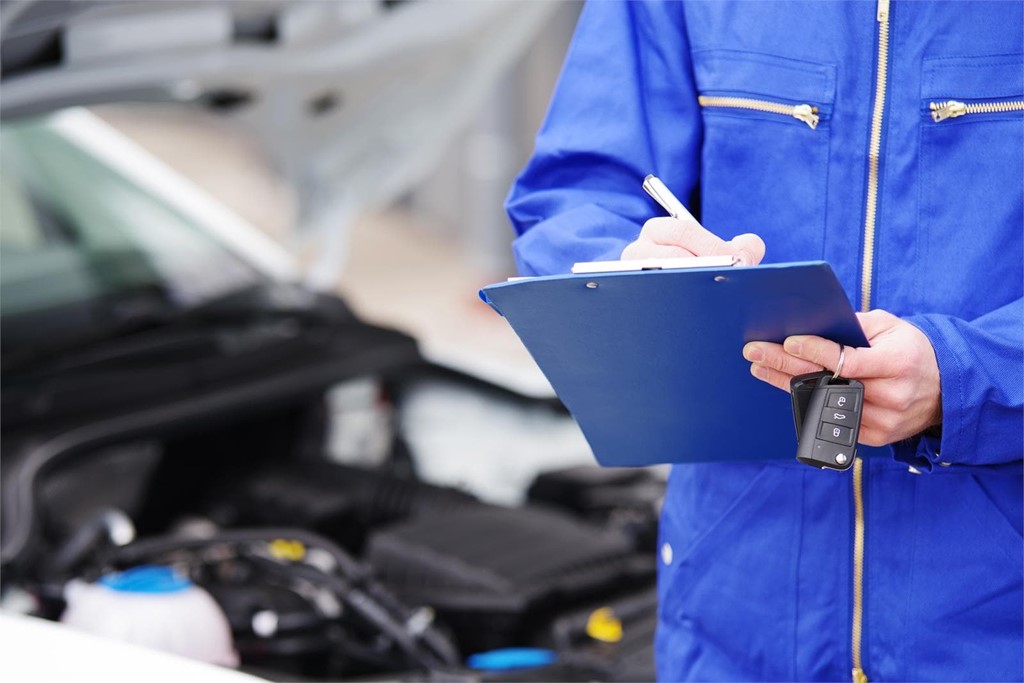 Los 3 mantenimientos más importantes de todo coche
