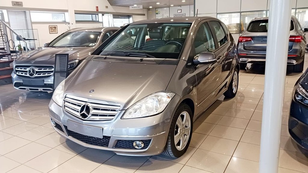 Foto 1 Mercedes A 180 CDI Avantgarde 7G-DCT
