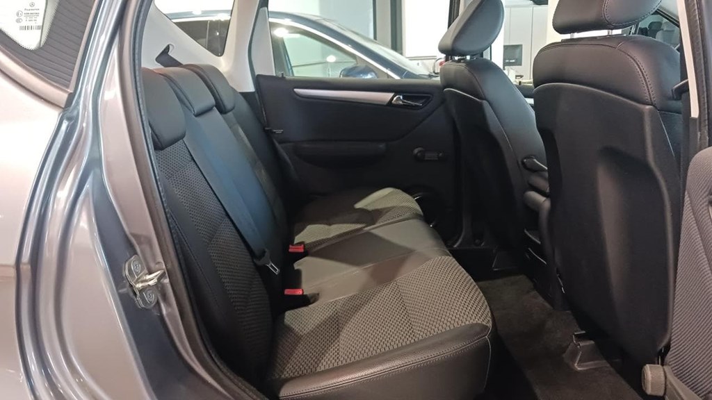 Foto 25 Mercedes A 180 CDI Avantgarde 7G-DCT
