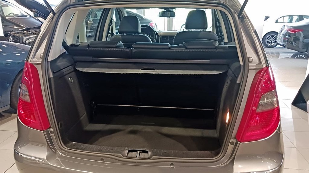 Foto 36 Mercedes A 180 CDI Avantgarde 7G-DCT