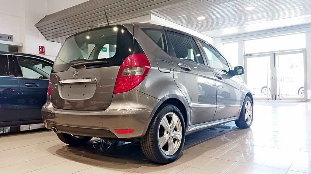 Foto 6 Mercedes A 180 CDI Avantgarde 7G-DCT