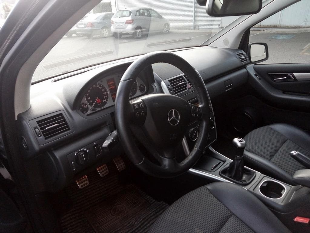 Foto 8 Mercedes A 180 CDI Avantgarde Sport