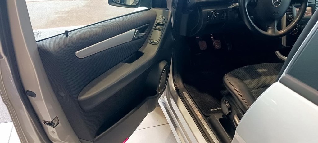 Foto 21 Mercedes A 180 CDI Avantgarde