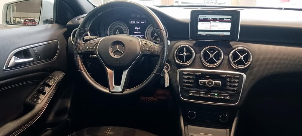 Foto 15 Mercedes A 180 CDI BlueEFFICIENCY Urban 7G-DCT