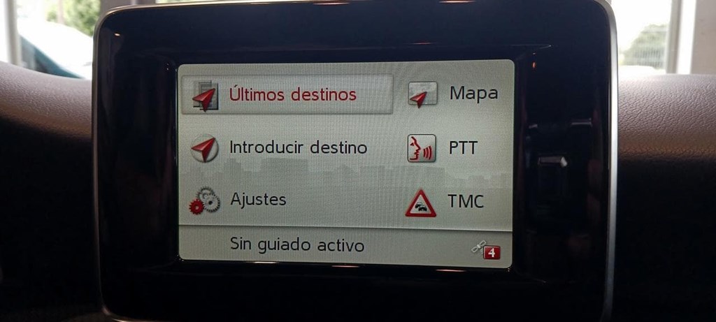 Foto 37 Mercedes A 180 CDI BlueEFFICIENCY Urban 7G-DCT