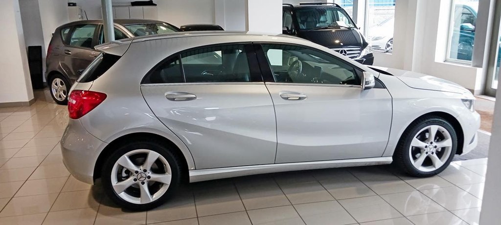 Foto 9 Mercedes A 180 CDI BlueEFFICIENCY Urban 7G-DCT