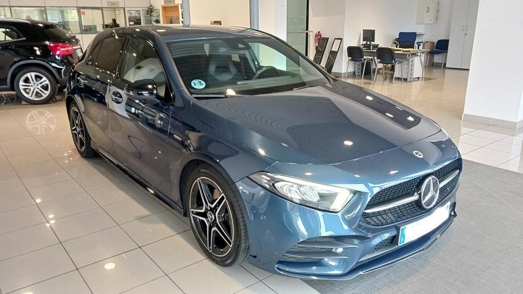 Foto 3 Mercedes A 180 d AMG Edition Aut.