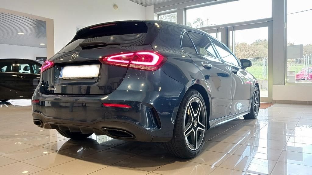 Foto 6 Mercedes A 180 d AMG Edition Aut.