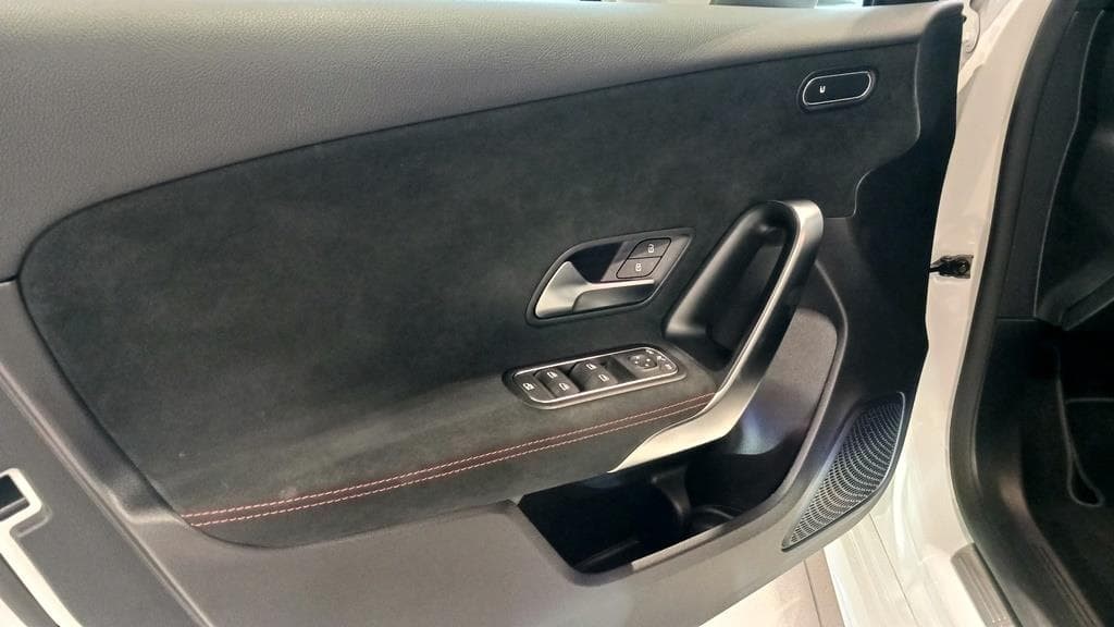 Foto 15 Mercedes A 200 d AMG Advanced Plus Aut.