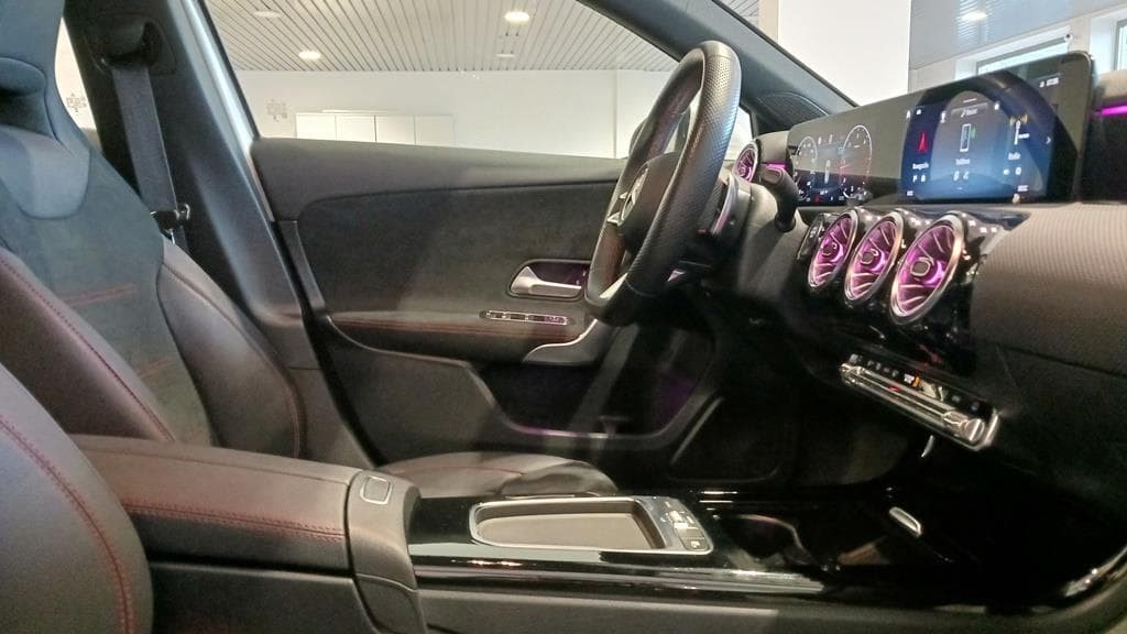 Foto 22 Mercedes A 200 d AMG Advanced Plus Aut.