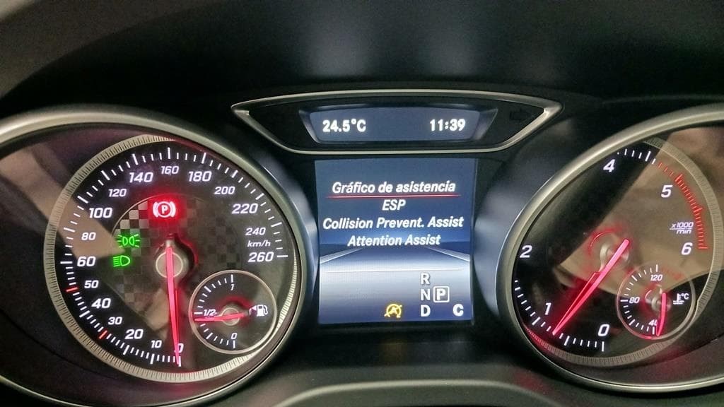 Foto 30 Mercedes A 200 d Urban Aut.