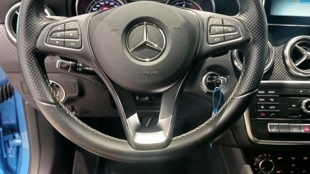 Foto 36 Mercedes A 200 d Urban Aut.
