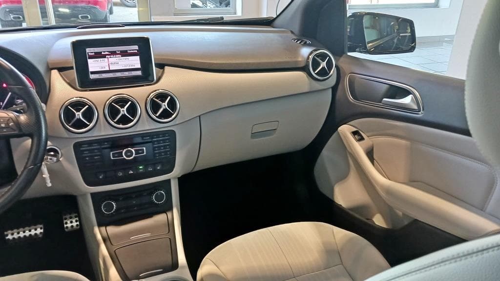 Foto 24 Mercedes B 180 CDI BE Sport Aut.