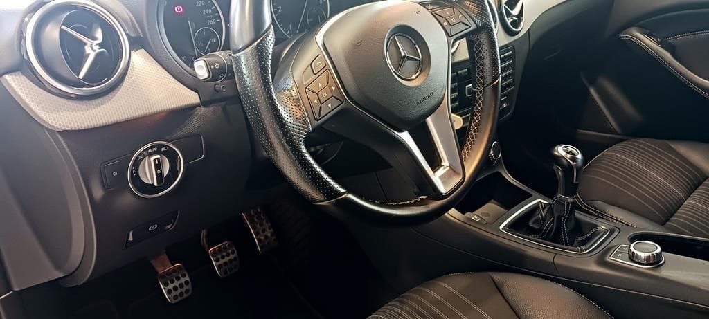 Foto 26 Mercedes B 180 CDI BE Sport