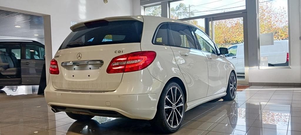Foto 4 Mercedes B 180 CDI BE Sport