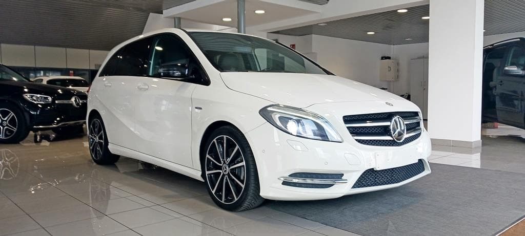 Foto 6 Mercedes B 180 CDI BE Sport