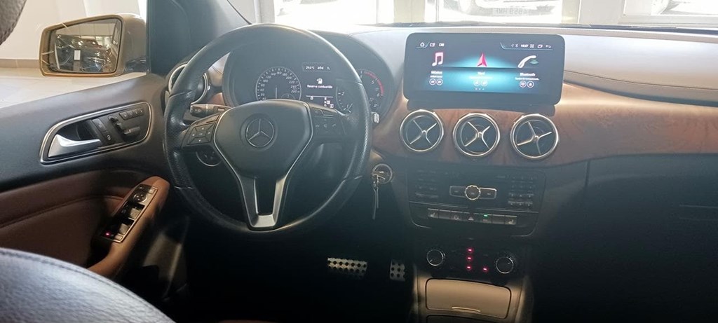 Foto 15 Mercedes B 180 CDI Sport 7G-DCT
