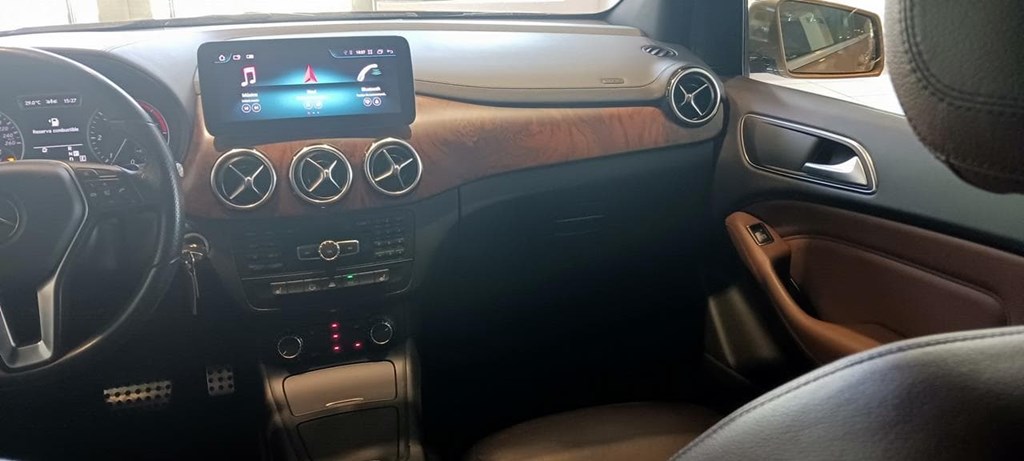Foto 16 Mercedes B 180 CDI Sport 7G-DCT