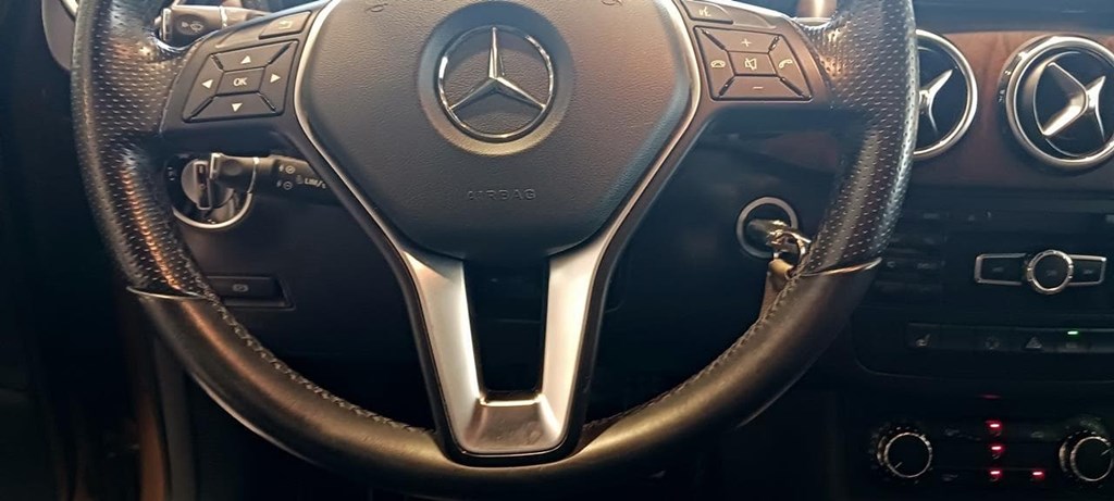 Foto 30 Mercedes B 180 CDI Sport 7G-DCT