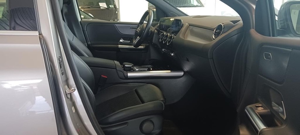 Foto 10 Mercedes B 180 Progressive 7G-DCT