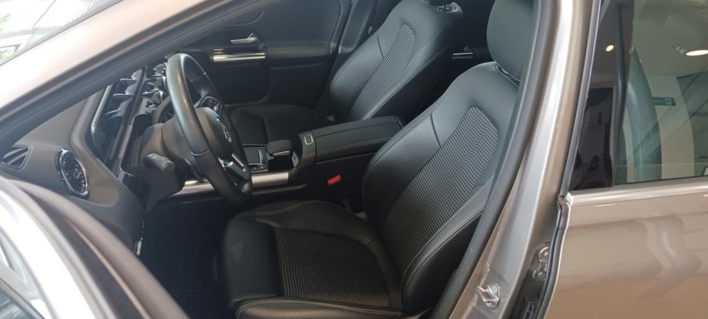 Foto 21 Mercedes B 180 Progressive 7G-DCT