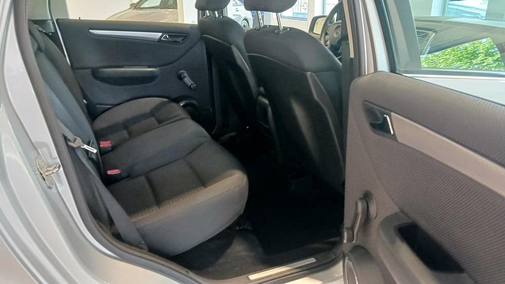 Foto 11 Mercedes B 200 CDI