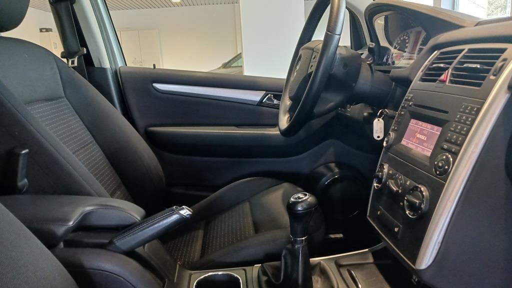 Foto 15 Mercedes B 200 CDI
