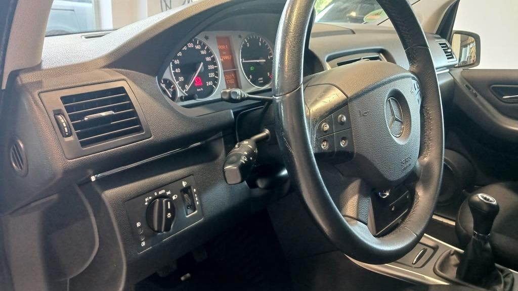 Foto 23 Mercedes B 200 CDI