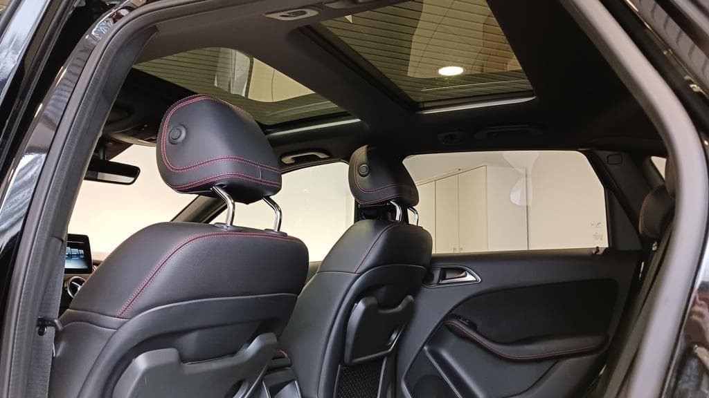 Foto 16 Mercedes B 200 d AMG 7G-DCT