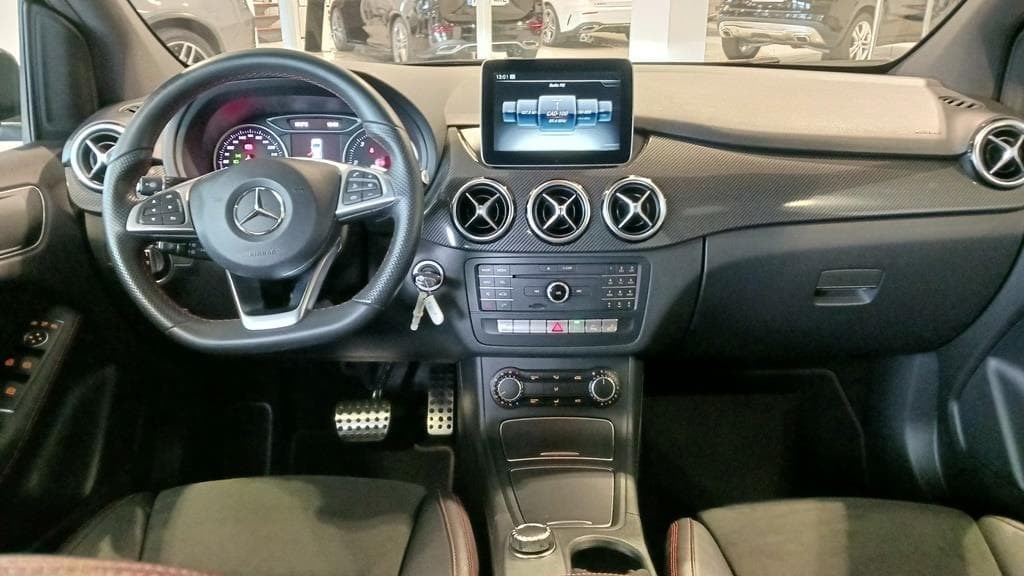 Foto 22 Mercedes B 200 d AMG 7G-DCT