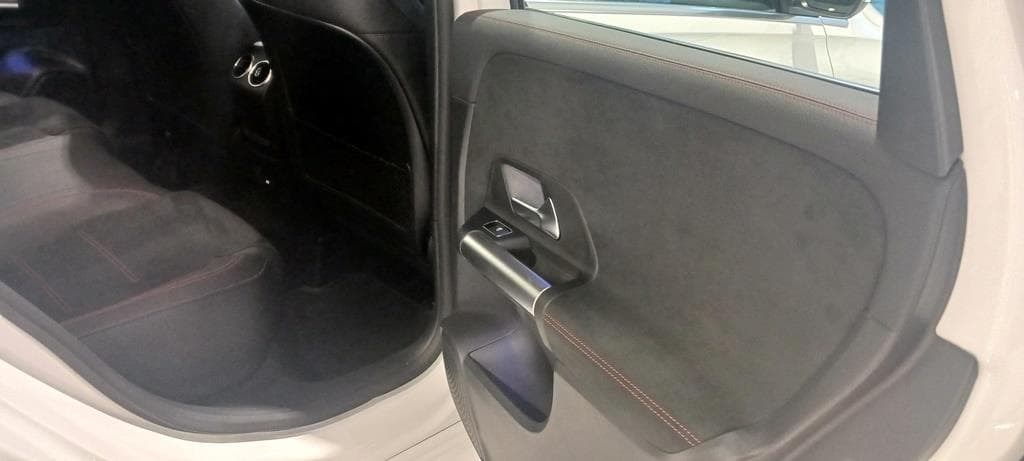 Foto 21 Mercedes B 200 d AMG Advanced Plus