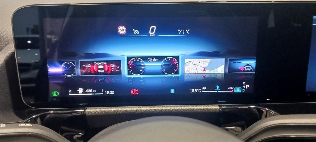 Foto 32 Mercedes B 200 d AMG Advanced Plus