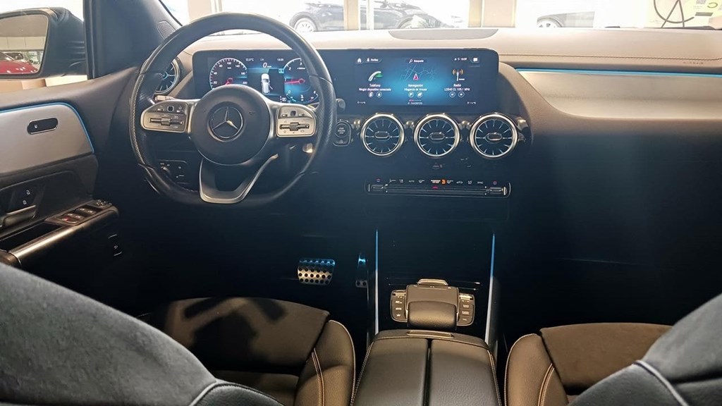 Foto 21 Mercedes B 200 d AMG Edition 8G-DCT