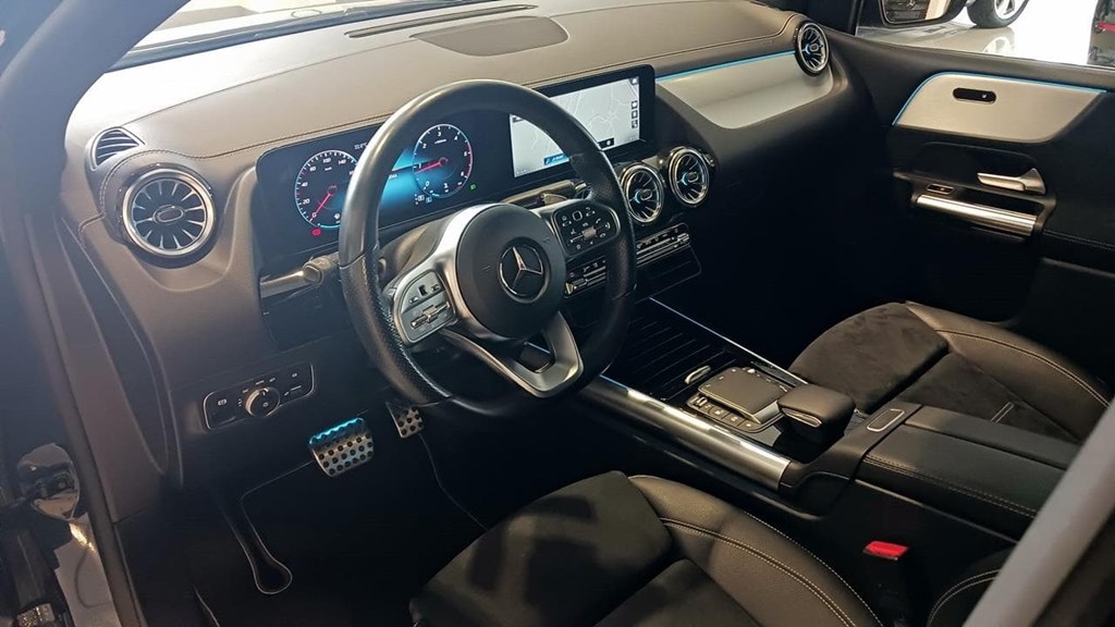 Foto 24 Mercedes B 200 d AMG Edition 8G-DCT