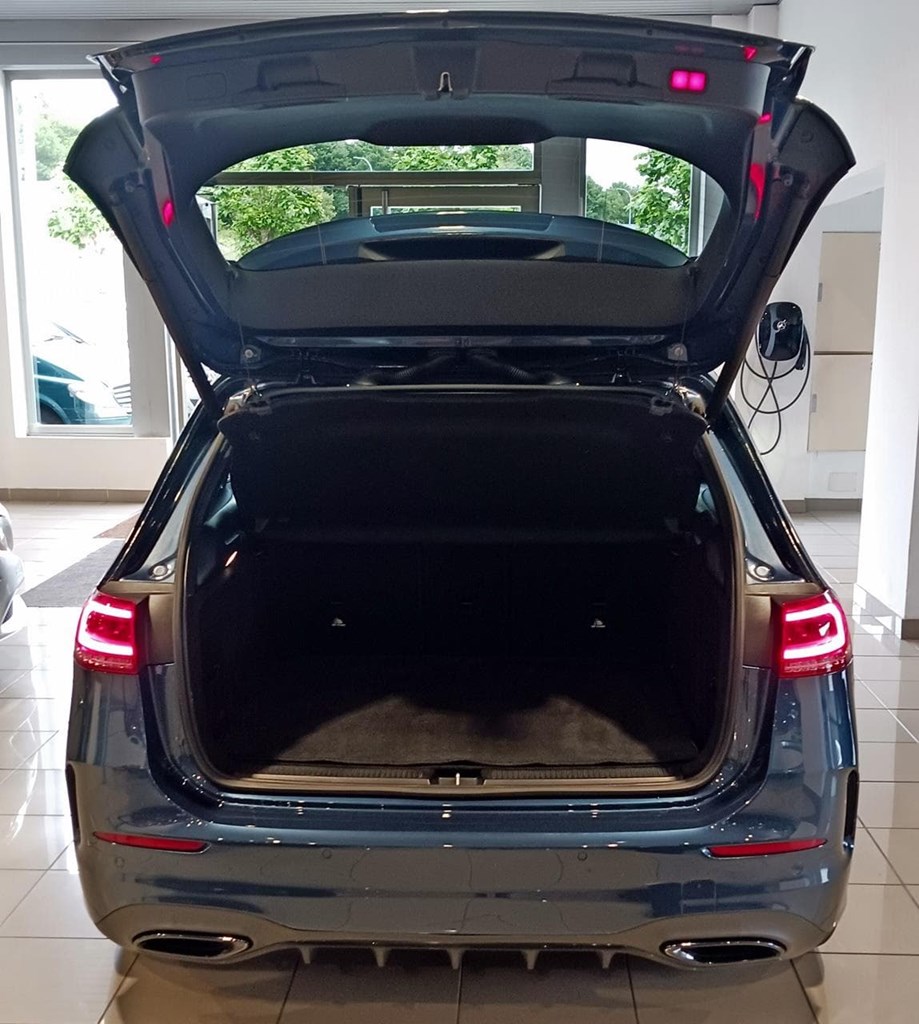 Foto 50 Mercedes B 200 d AMG Edition 8G-DCT