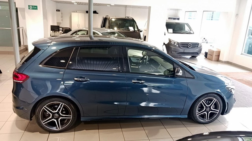 Foto 9 Mercedes B 200 d AMG Edition 8G-DCT