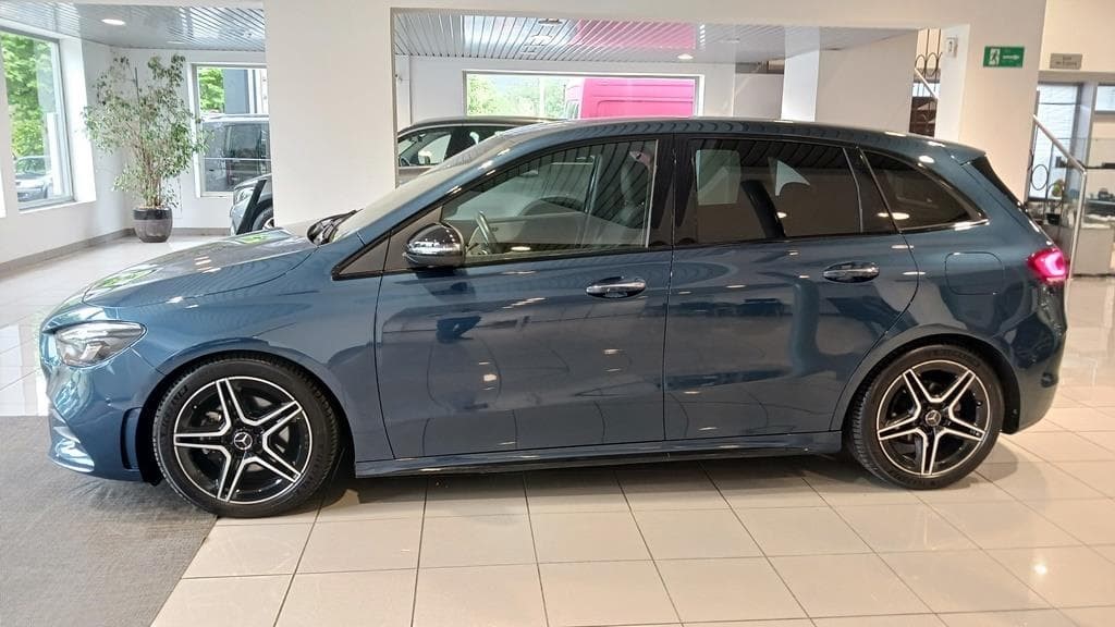 Foto 10 Mercedes B 200 d AMG EDITION Aut.