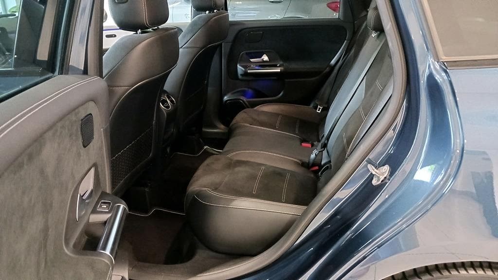 Foto 14 Mercedes B 200 d AMG EDITION Aut.
