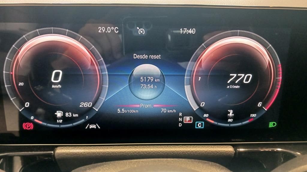 Foto 29 Mercedes B 200 d AMG EDITION Aut.