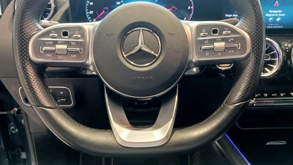 Foto 34 Mercedes B 200 d AMG EDITION Aut.