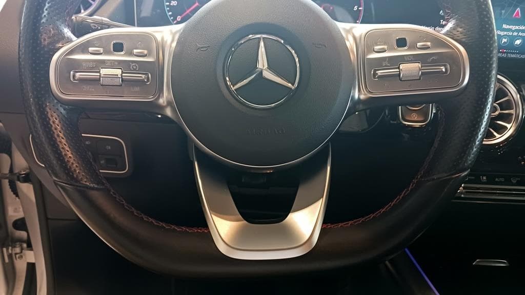 Foto 26 Mercedes B 200 d AMG Premium 8G-DCT