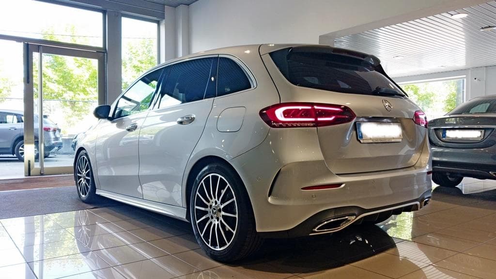 Foto 8 Mercedes B 200 d AMG Premium 8G-DCT