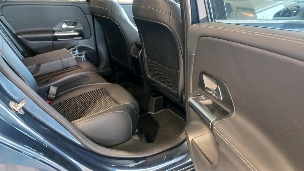 Foto 11 Mercedes B 200 d Progressive 8G-DCT