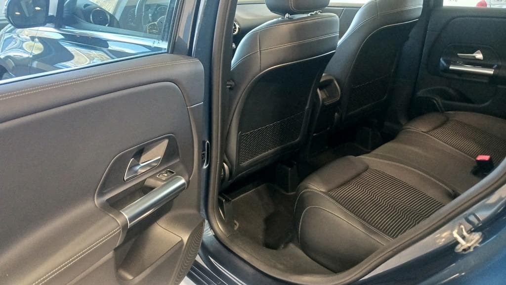 Foto 14 Mercedes B 200 d Progressive 8G-DCT